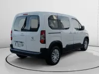 Usado Peugeot Rifter Active 110 CV (80 kW) 2021 Blanco Monovolumen