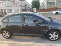 Usado Citroën C4 92 CV (67 kW) 2005 Negro Berlina
