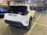 Usado Toyota Yaris Cross Style 116 CV (85 kW) 2022 Blanco SUV