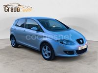 Usado Seat Altea Sport 105 CV (77 kW) 2005 Gris / plata Monovolumen