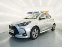 Usado Toyota Yaris Hybrid Active 116 CV (85 kW) 2024 Plateado Utilitario