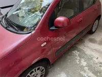 Usado Fiat Panda Easy 69 CV (50 kW) 2016 Rojo Utilitario