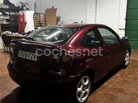 Usado Renault Mégane Coupé 150 CV (110 kW) 1996 Granate Coupe