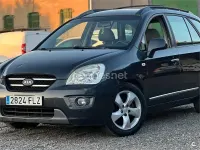 Usado Kia Carens 145 CV (106 kW) 2007 Negro Monovolumen