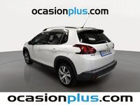 Usado Peugeot 2008 Allure 120 CV (88 kW) 2018 Blanco SUV