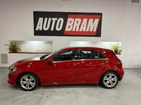 Usado Mercedes A180 Urban 122 CV (89 kW) 2016 Rojo Berlina