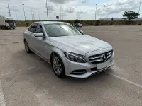 Usado Mercedes C220 Avantgarde 170 CV (125 kW) 2014 Gris / plata Berlina