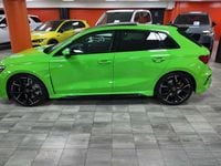 Usado Audi RS3 Sportback 400 CV (294 kW) 2022 Verde Utilitario
