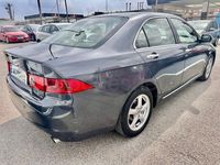 Usado Honda Accord Comfort 155 CV (114 kW) 2003 Gris / plata Berlina