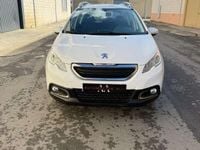 Usado Peugeot 2008 Active 99 CV (72 kW) 2015 Blanco SUV