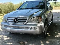 Usado Mercedes ML270 Edition 163 CV (119 kW) 2004 Gris / plata SUV