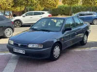 Usado Nissan Primera 116 CV (85 kW) 1991 Gris / plata Familiar