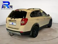 Usado Chevrolet Captiva LT 150 CV (110 kW) 2007 Blanco SUV