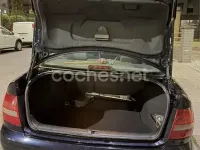 Usado Audi A4 125 CV (91 kW) 2000 Azul Berlina