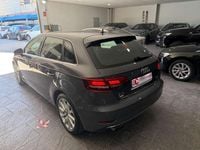Usado Audi A3 Sportback 150 CV (110 kW) 2016 Gris Utilitario