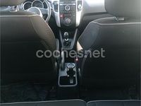 Usado Kia Venga 90 CV (66 kW) 2010 Negro Utilitario