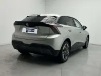 Usado MG MG4 EV Comfort 150 kW (204 CV) 2023 Gris silver sil Utilitario