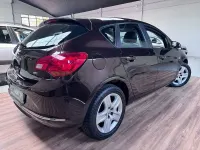 Usado Opel Astra Excellence 110 CV (80 kW) 2015 Gris / plata Berlina