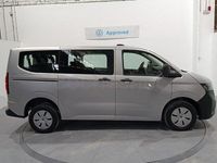 Usado VW Caravelle 110 CV (80 kW) 2025 Gris / plata Monovolumen