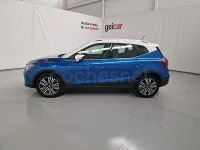 Usado Seat Arona FR 115 CV (84 kW) 2024 Azul SUV