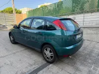 Usado Ford Focus Trend 115 CV (84 kW) 2001 Verde Berlina