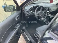Usado Jeep Compass Limited 170 CV (125 kW) 2018 Negro SUV