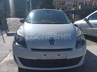 Usado Renault Grand Scénic III Dynamique 130 CV (95 kW) 2012 Blanco Monovolumen