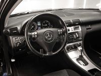 Usado Mercedes C220 Sport Edition 150 CV (110 kW) 2006 Negro Berlina