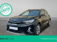 Usado Kia Stonic 84 CV (61 kW) 2023 Negro SUV