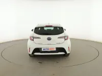Usado Toyota Corolla Business Edition 122 CV (89 kW) 2019 Blanco Berlina