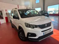 Usado Peugeot Rifter Allure 100 CV (73 kW) 2022 Blanco Monovolumen