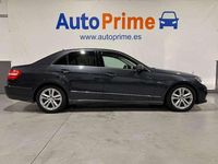 Usado Mercedes E220 Elegance 170 CV (125 kW) 2010 Azul Berlina