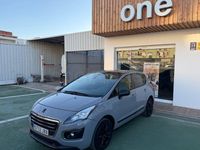 Usado Peugeot 3008 Allure 120 CV (88 kW) 2016 Gris / plata SUV