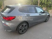 Usado BMW 118 150 CV (110 kW) 2022 Gris / plata Utilitario