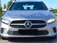 Usado Mercedes A200 Progressive 163 CV (119 kW) 2019 Gris (montaña) Berlina