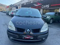 Usado Renault Scénic Privilege 105 CV (77 kW) 2007 Negro Monovolumen