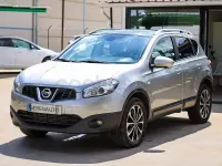 Usado Nissan Qashqai Acenta 131 CV (96 kW) 2012 Gris / plata SUV