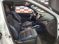 Usado Hyundai Veloster Turbo 186 CV (136 kW) 2017 Blanco Utilitario