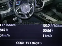 Usado Volvo XC60 Core 197 CV (144 kW) 2023 Gris / plata SUV