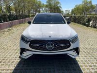 Usado Mercedes GLC300e 313 CV (230 kW) 2025 Blanco Coupe