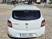 Usado Dacia Sandero Ambiance 75 CV (55 kW) 2016 Blanco Berlina