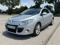Usado Renault Mégane III Privilege 130 CV (95 kW) 2010 Gris / plata Berlina