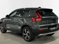 Nuevo Volvo XC40 Core 163 CV (119 kW) 2026 Gris / plata SUV