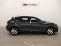 Usado Seat Leon Style 110 CV (80 kW) 2024 Azul Berlina