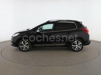 Usado Peugeot 2008 Allure 116 CV (85 kW) 2014 Negro SUV