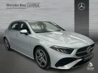 Usado Mercedes A200 AMG line 150 CV (110 kW) 2025 Gris / plateado Berlina