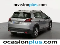 Usado Peugeot 2008 Allure 120 CV (88 kW) 2017 Gris SUV