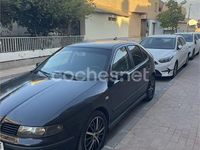 Usado Seat Leon 110 CV (80 kW) 2002 Negro Berlina