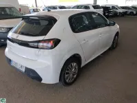 Usado Peugeot 208 Active 100 CV (73 kW) 2023 Blanco Utilitario