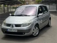 Usado Renault Scénic II Dynamique 105 CV (77 kW) 2006 Gris / plata Monovolumen